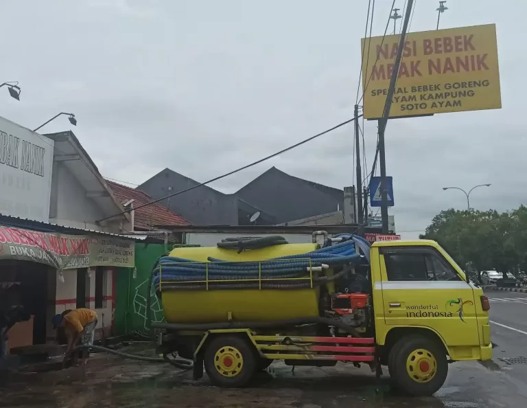 Sedot Wc dan Sedot Limbah Sleman